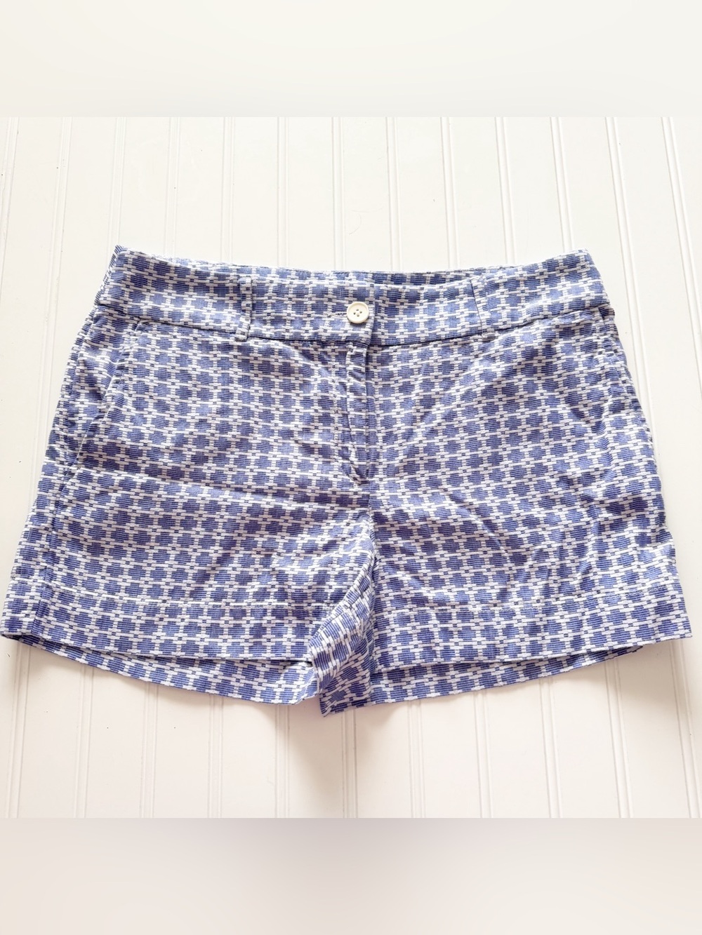LOFT Outlet 4” Geometric Print Shorts - Size 6